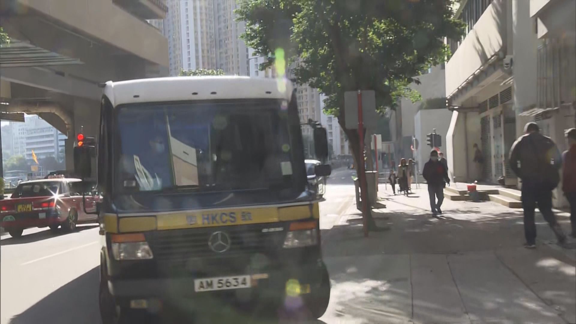 林卓廷涉披露受查人身份　被裁定表證成立