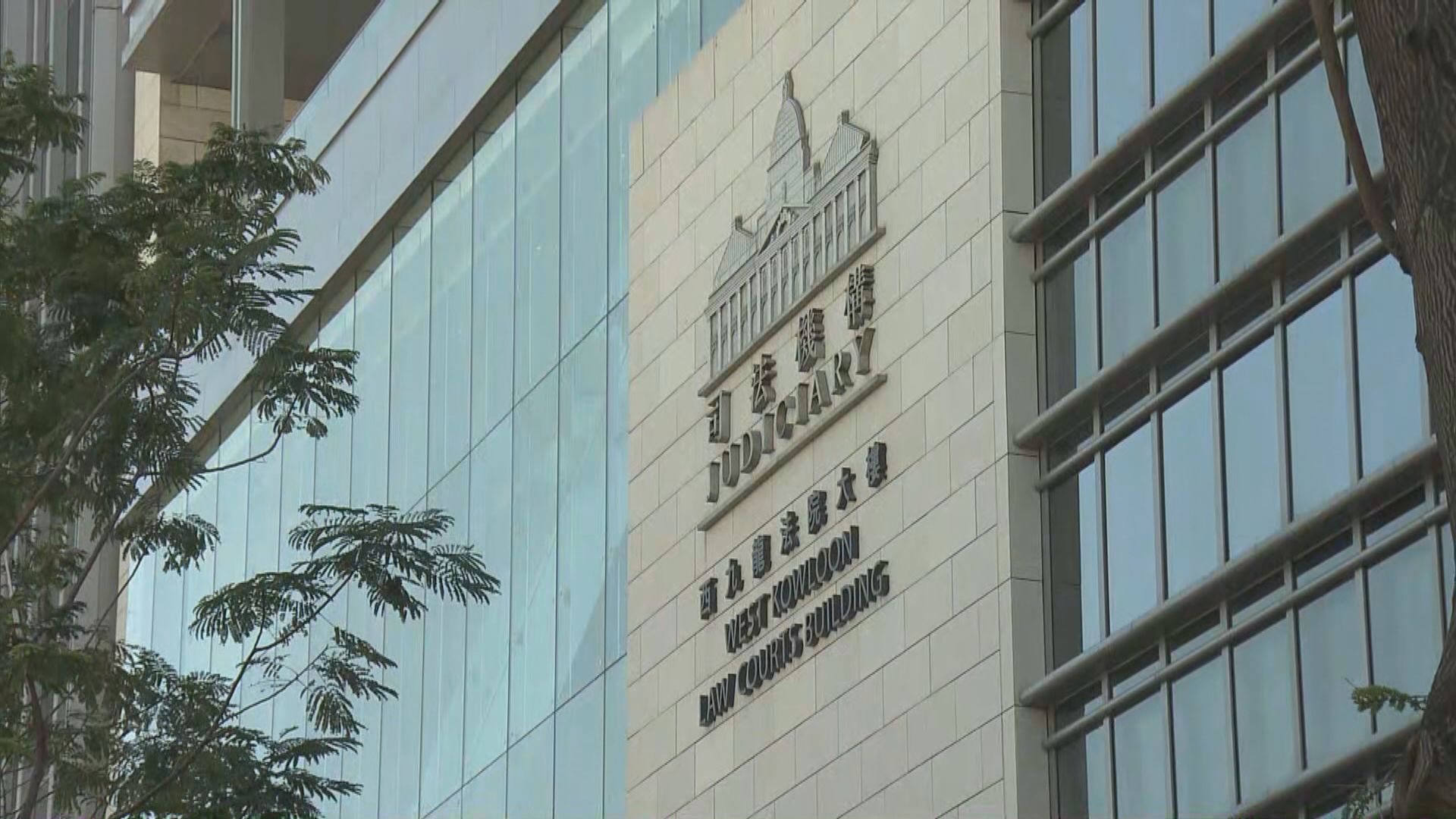 涉違立法會特權法　林卓廷供稱無拉石禮謙或搶咪