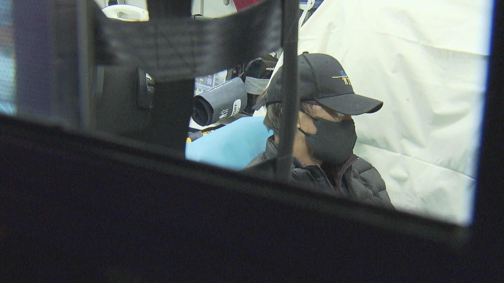 確診潛逃男子提堂　裁判官一度指示改地點處理案件