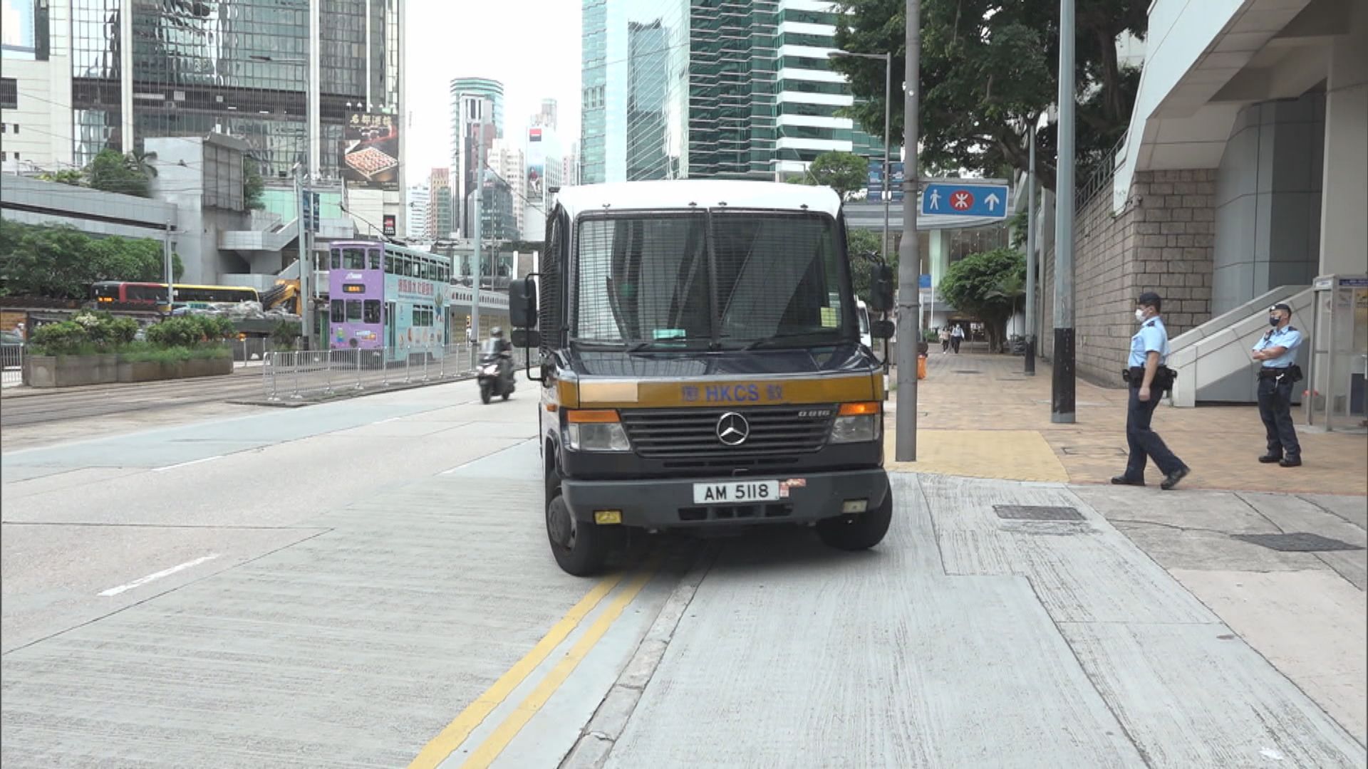 少年涉擲磚謀殺食環署清潔工　申請保釋被拒