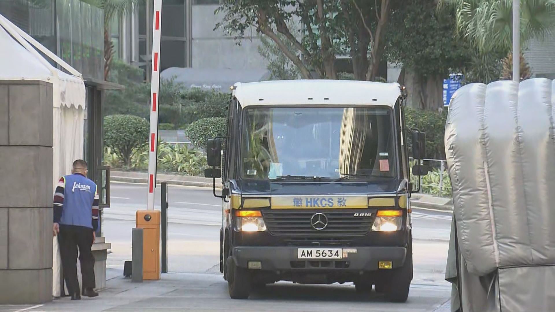 許金山涉瑜伽球毒殺妻女 上訴得直案件發還重審