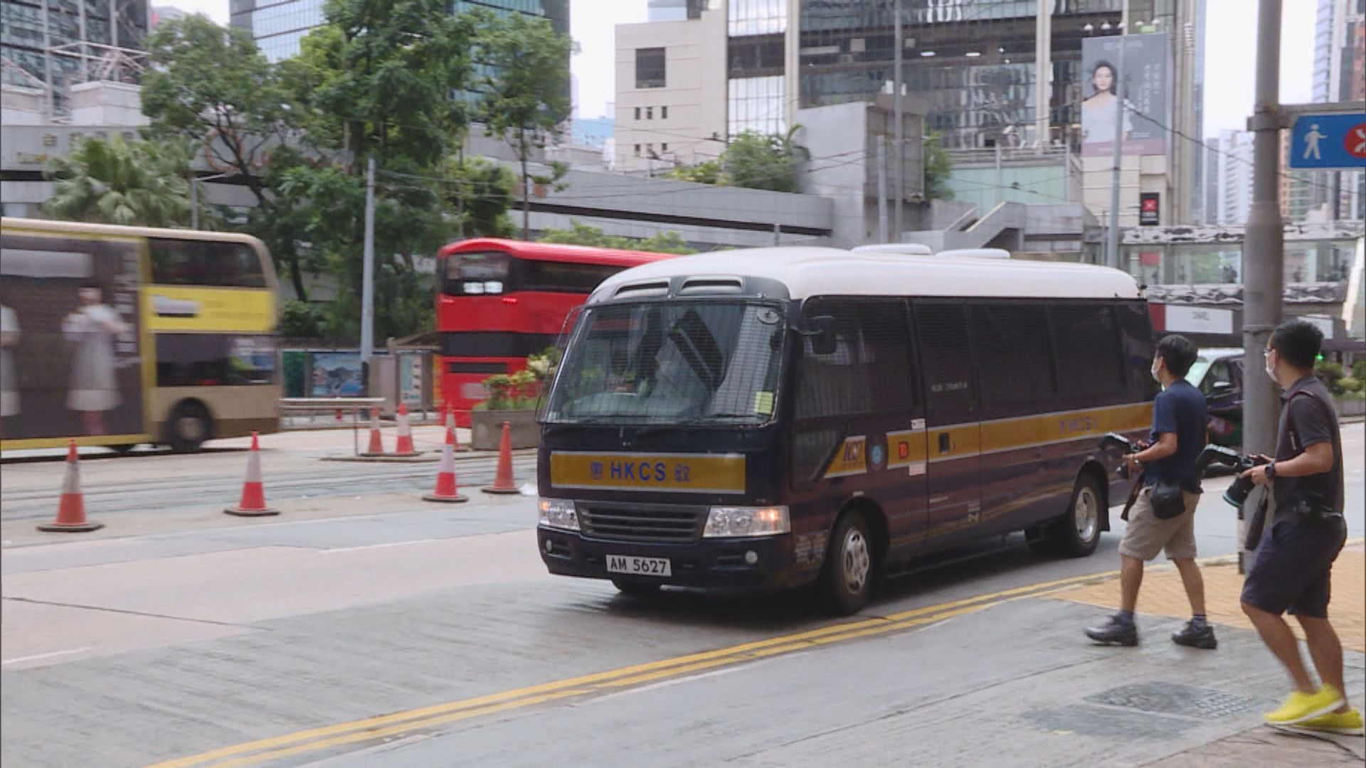 七一灣仔駕電單車衝向警員　被告申人身保護令等本月20日處理