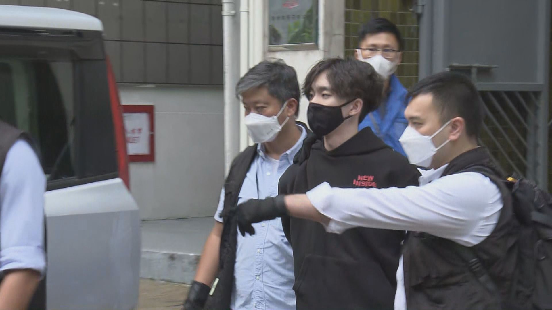 消息：賢學思政三名被捕現任及前任成員下午提堂