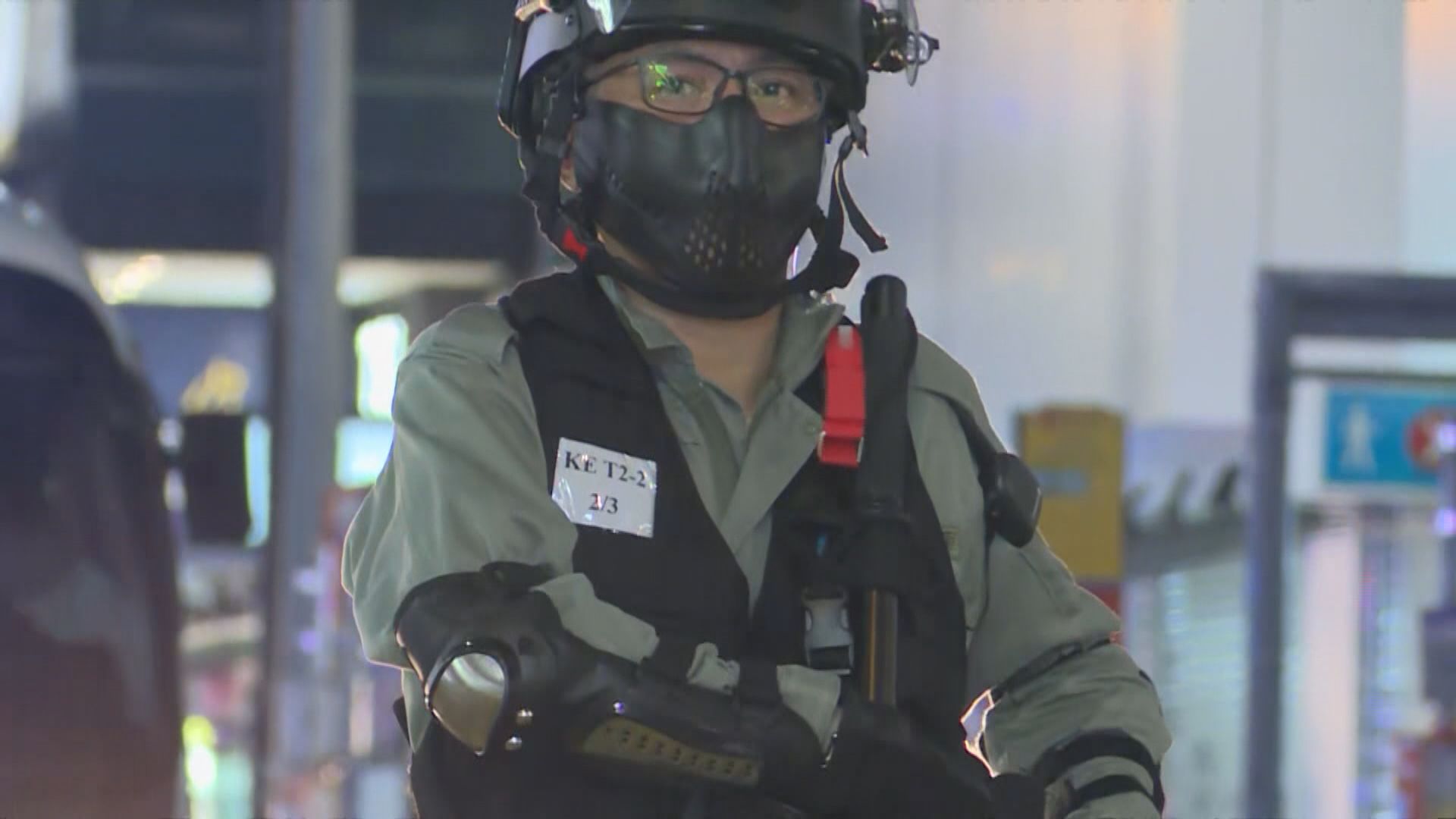 警員不展示編號覆核案　李柱銘：警員編號用作識別身分及為自己行為負責