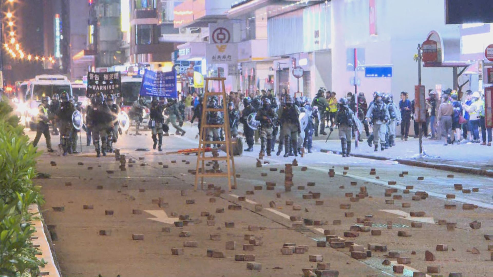 前年旺角集結案　一人暴動及襲警罪不成立　兩人非法集結罪成還柙周五判刑