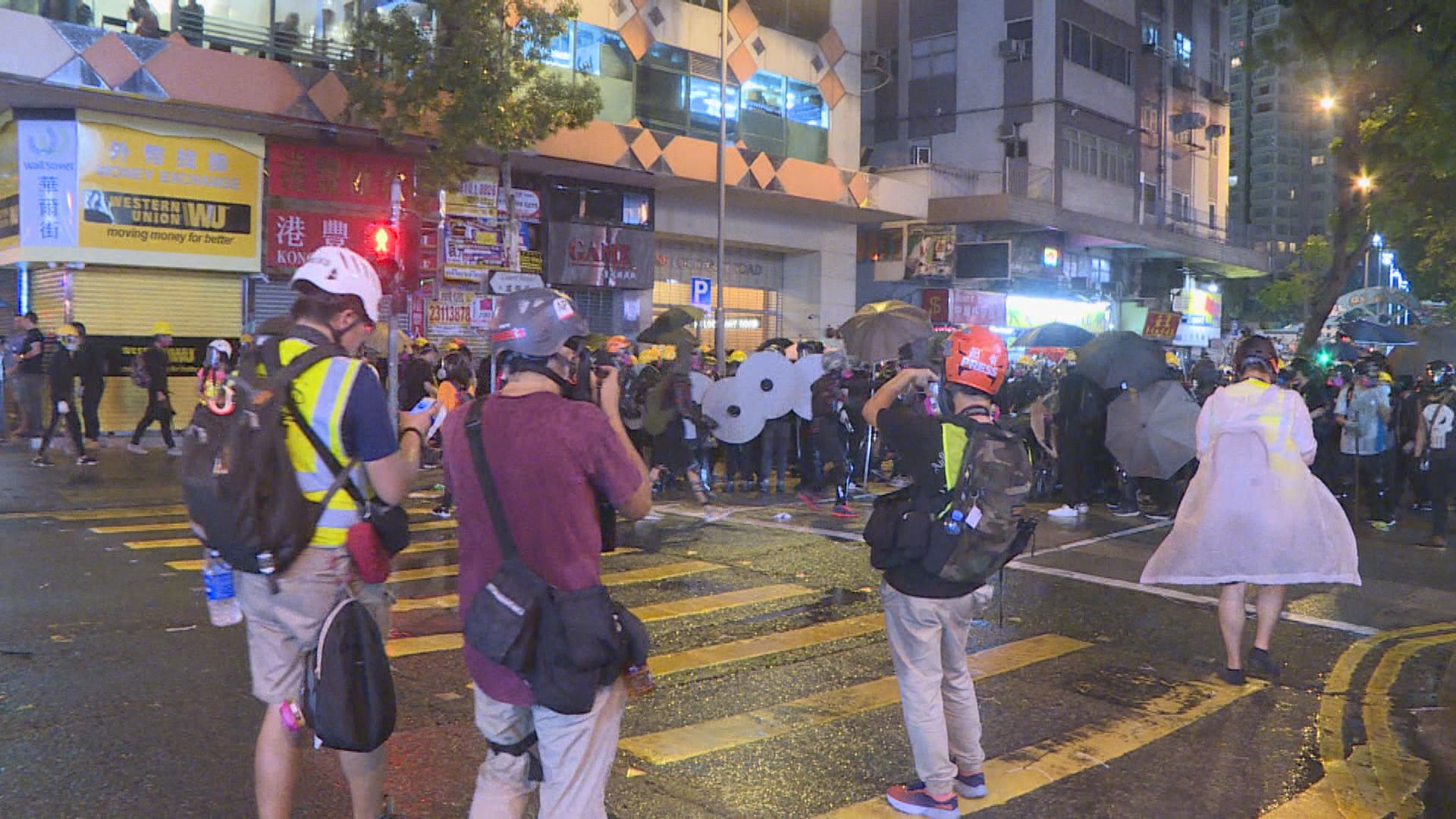 七人暴動罪不成立　官：不應將黑衣人隨意視為參與暴動