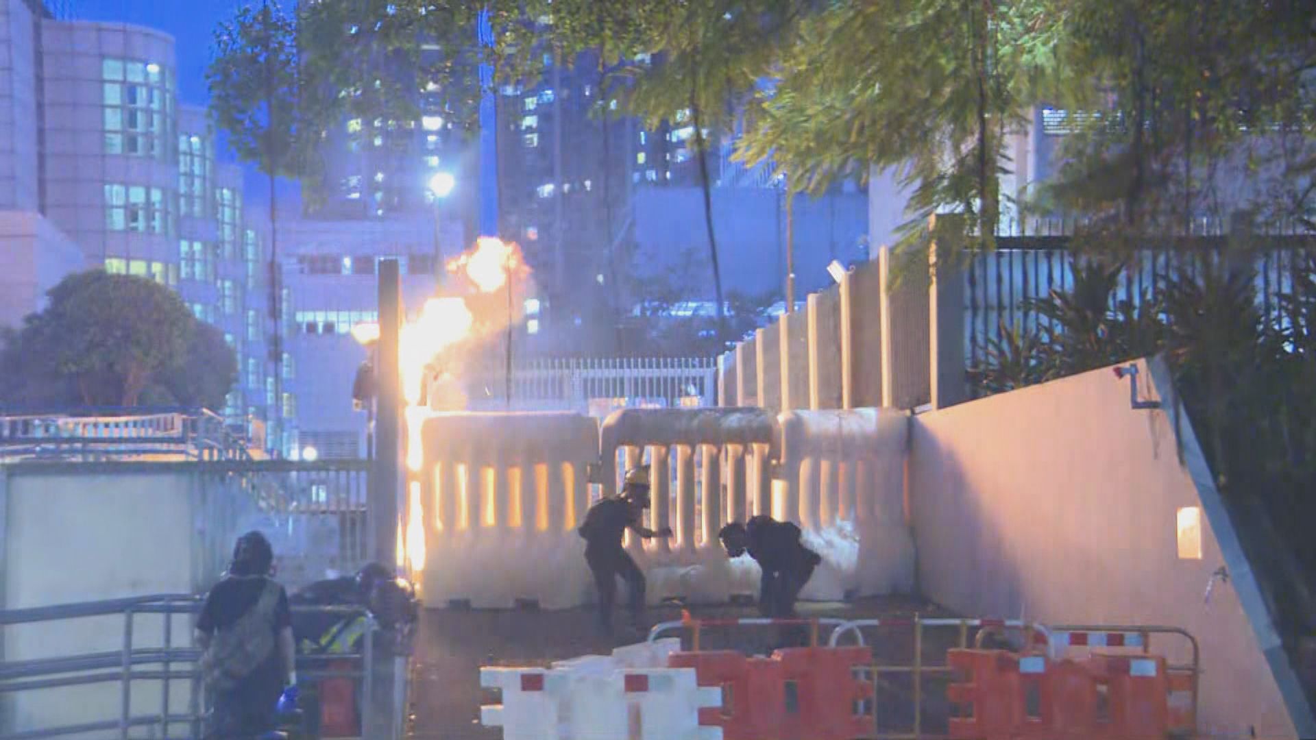 23歲男子三年前尖沙咀警署外暴動罪成囚三年半