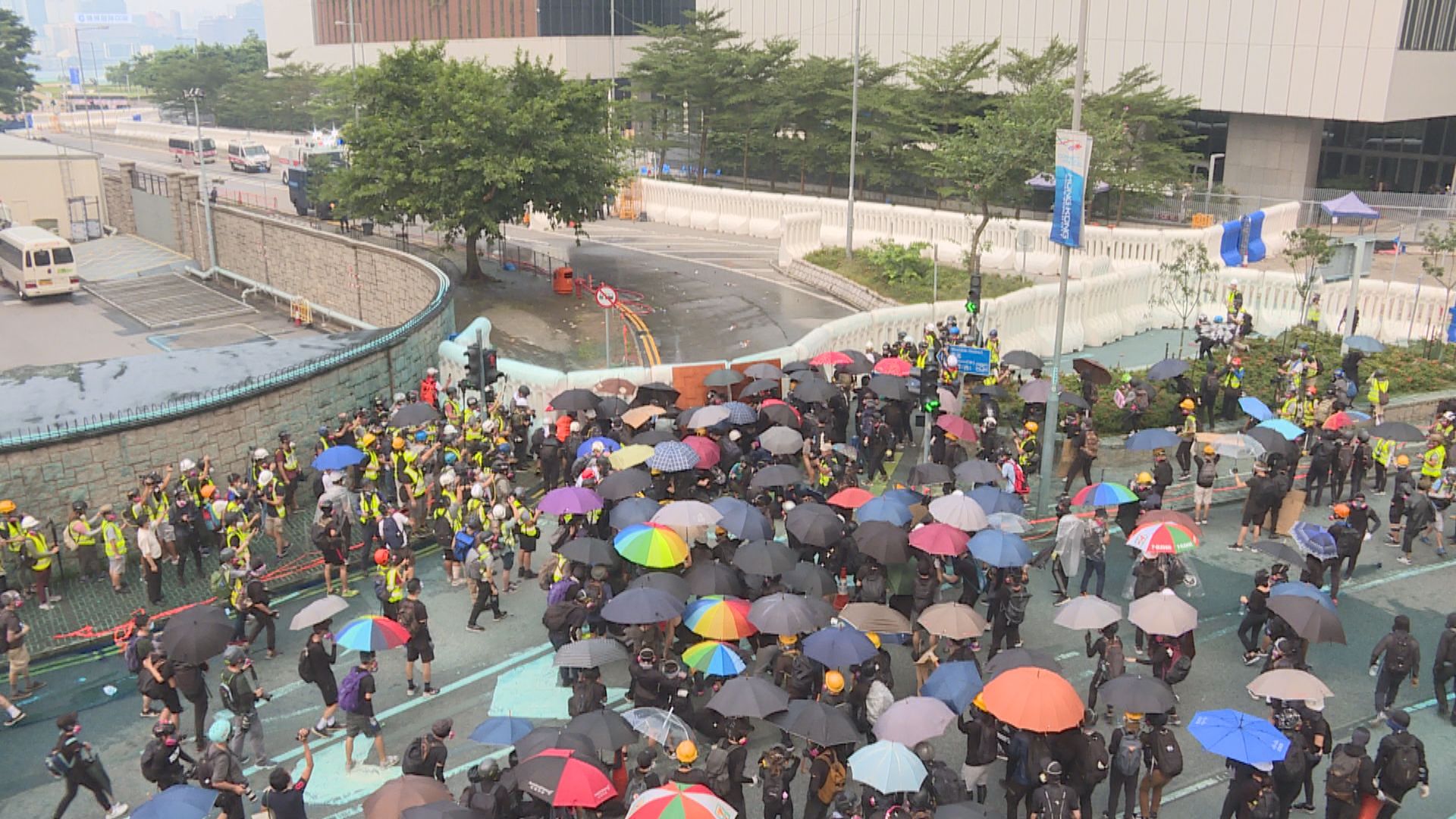 五男2019年金鐘暴動罪成　一人刑期上訴得直四人維持原判