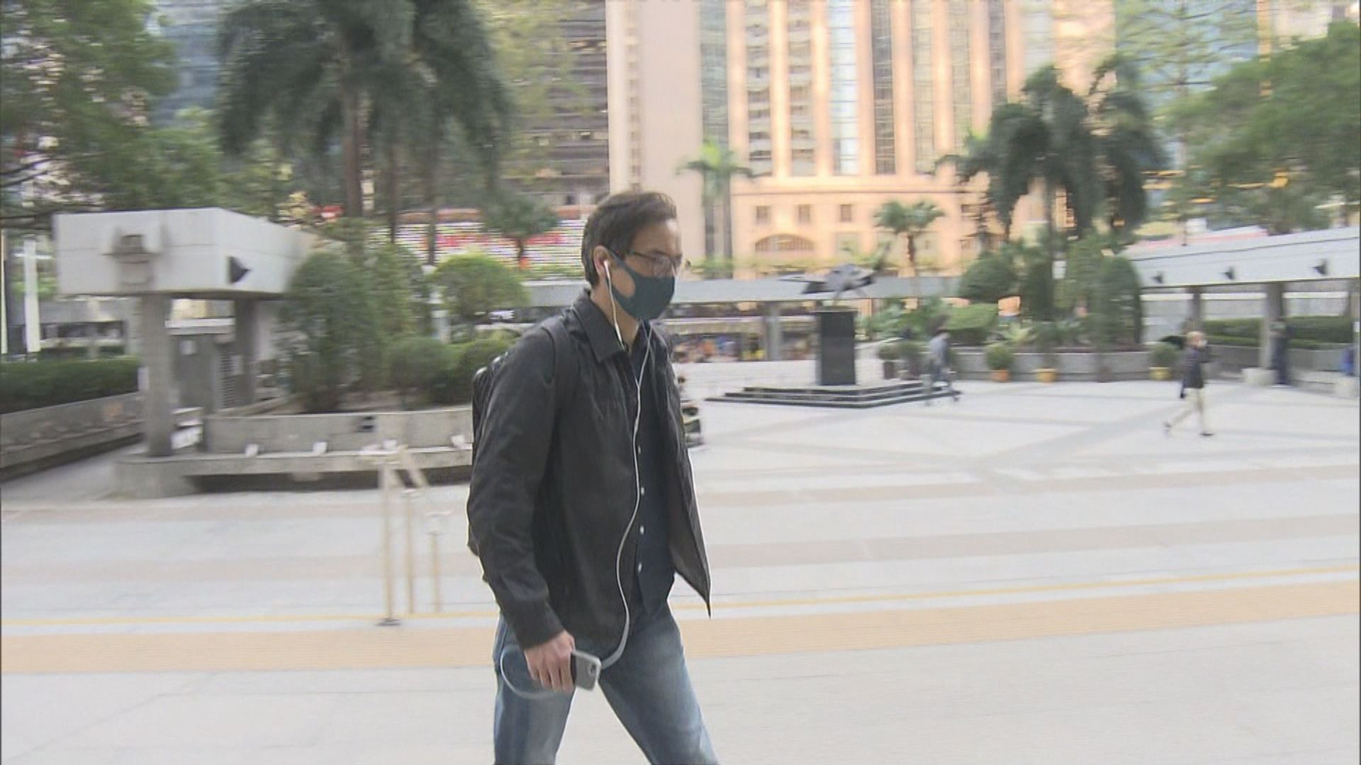 立場新聞案　控方就專訪鄒家成文章盤問鍾沛權