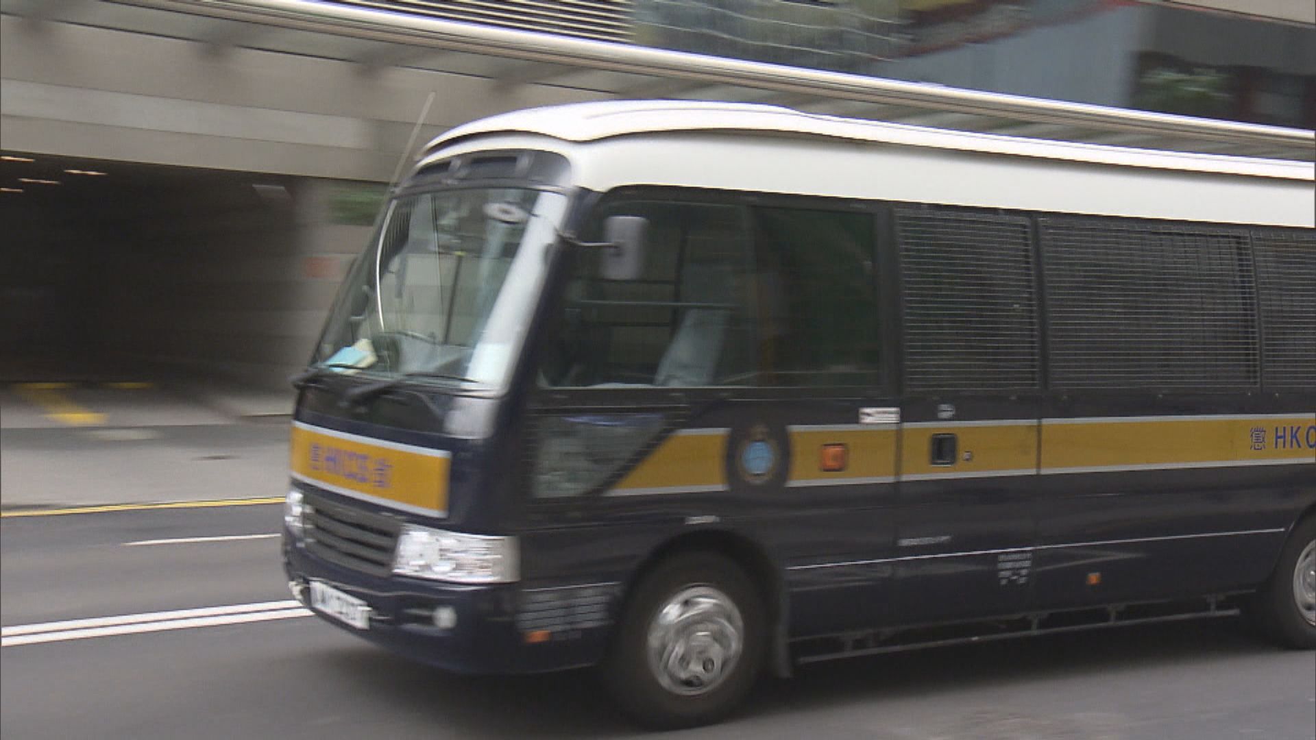 的士司機拾逾百萬現金不報　官指情節嚴重