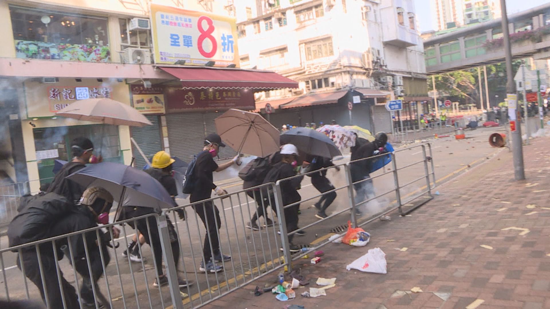 四人前年國慶日參與暴動　囚4年3個月至4年8個月