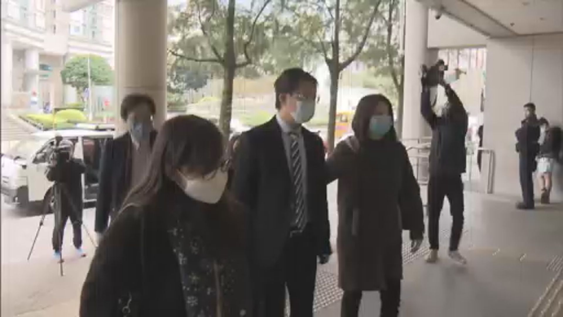 兩醫生懷疑「開漏藥」被控誤殺　獲保釋押後至四月再訊