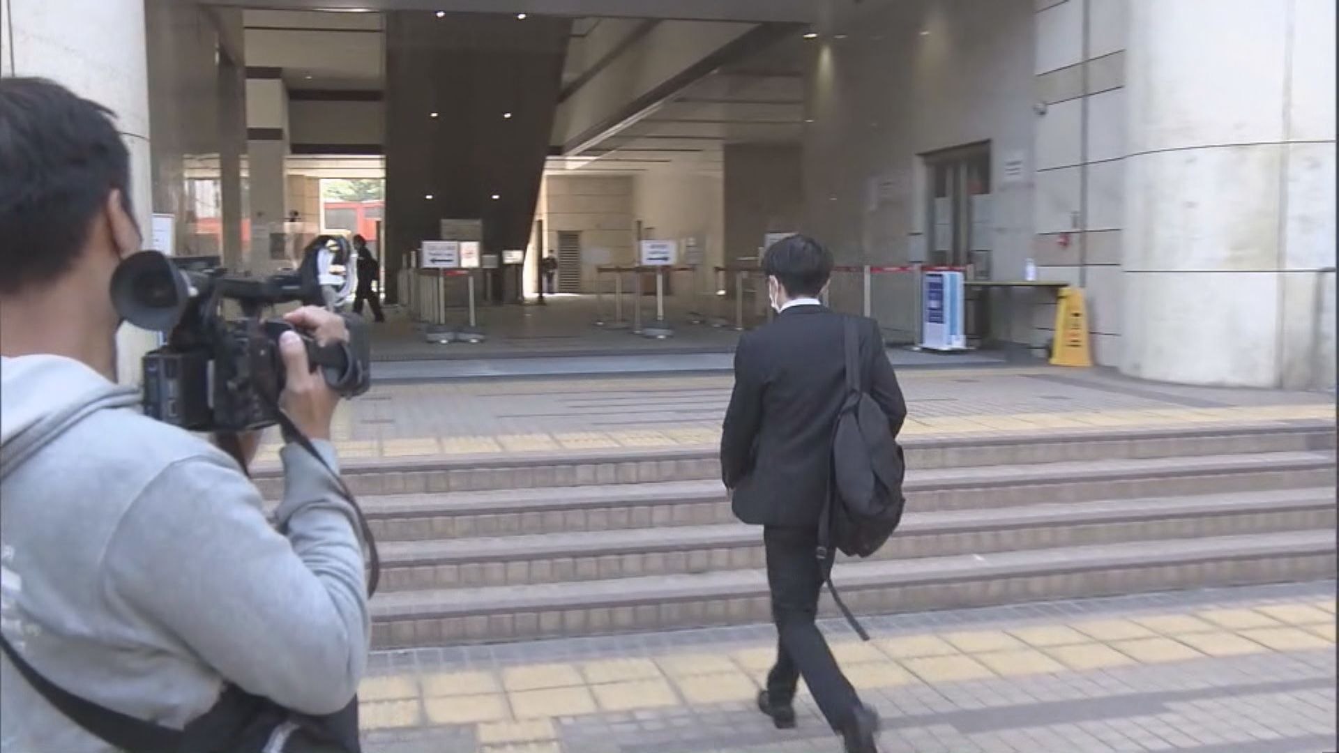 前中大學生會會長蘇浚鋒承認煽惑投白票　判囚2個月、緩刑18個月