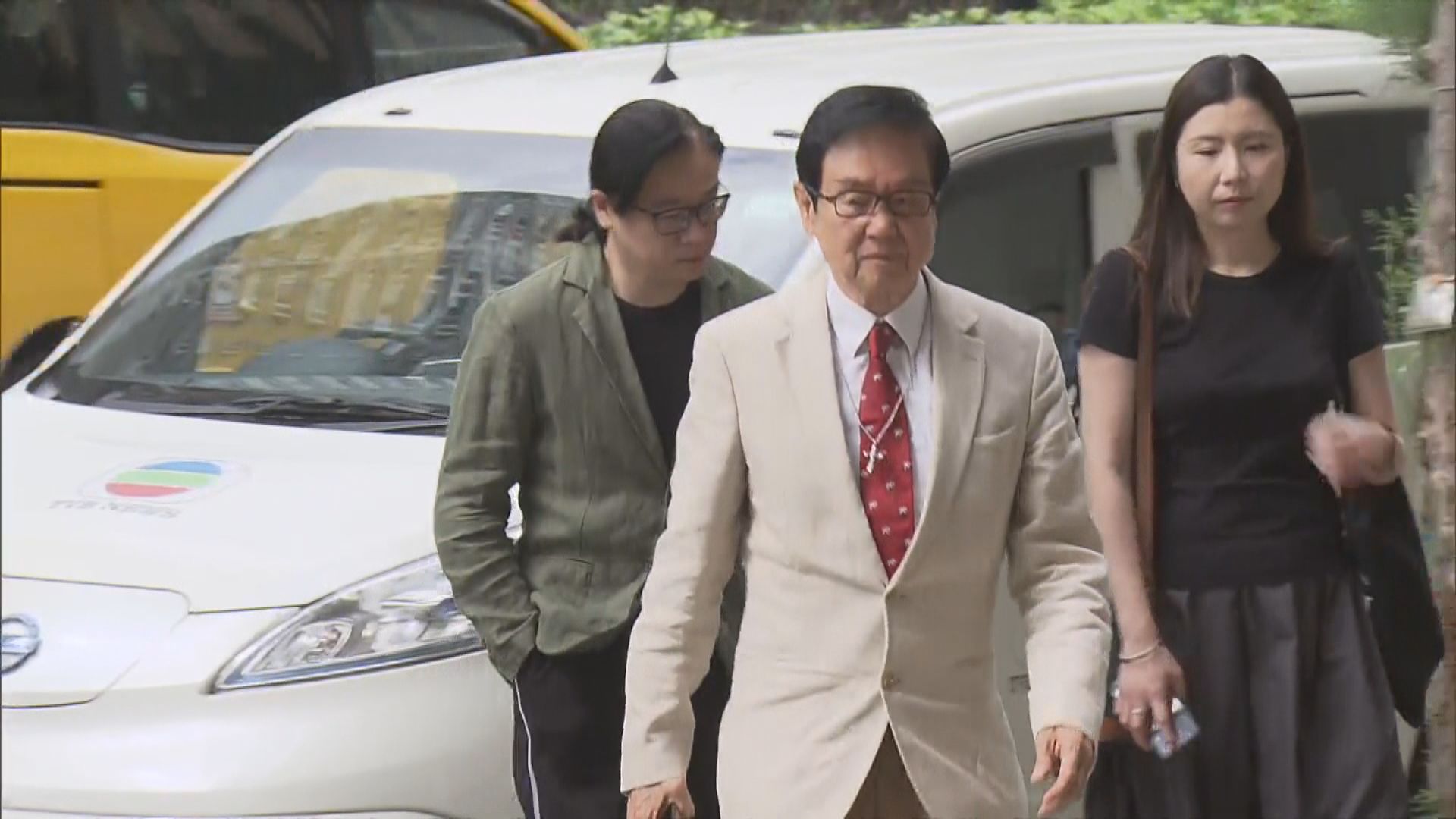 黃百鳴慫恿胞妹內幕交易案裁定罪成