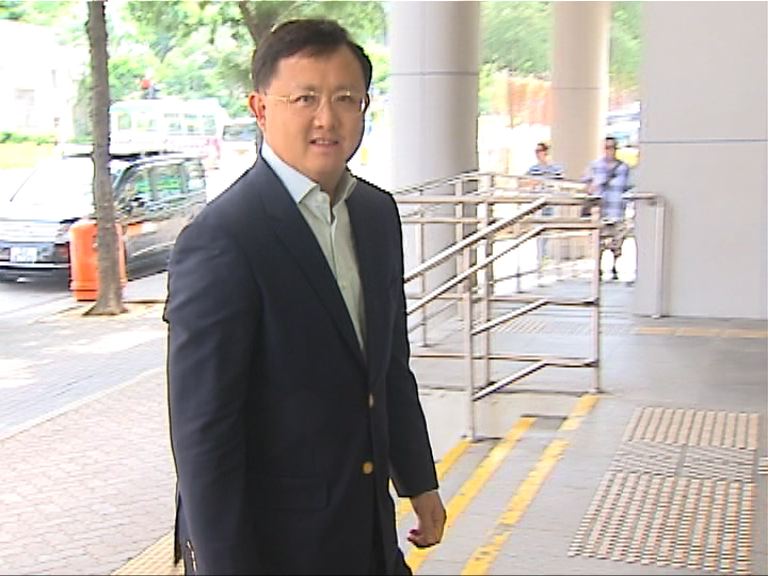 黃英豪等涉貪案押後至下月處理