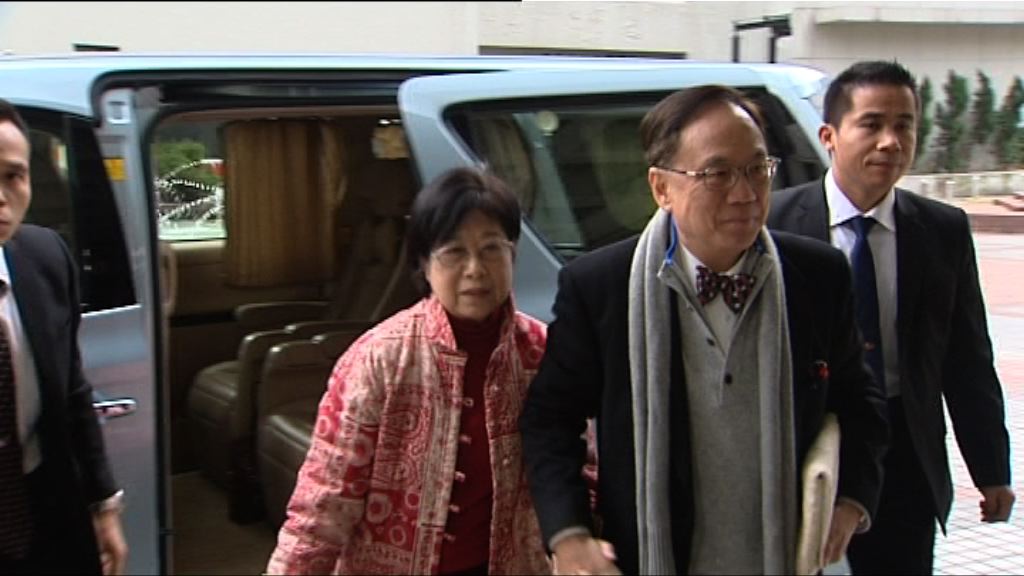 曾蔭權涉收利益案續審