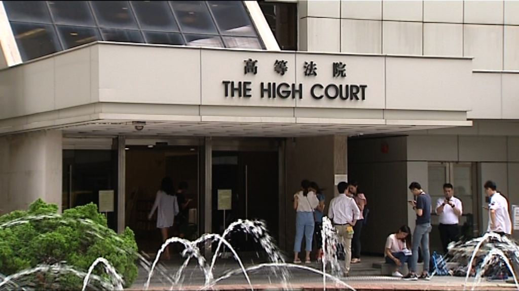 曾蔭權案陪審團稱未達有效裁決　官促續商議