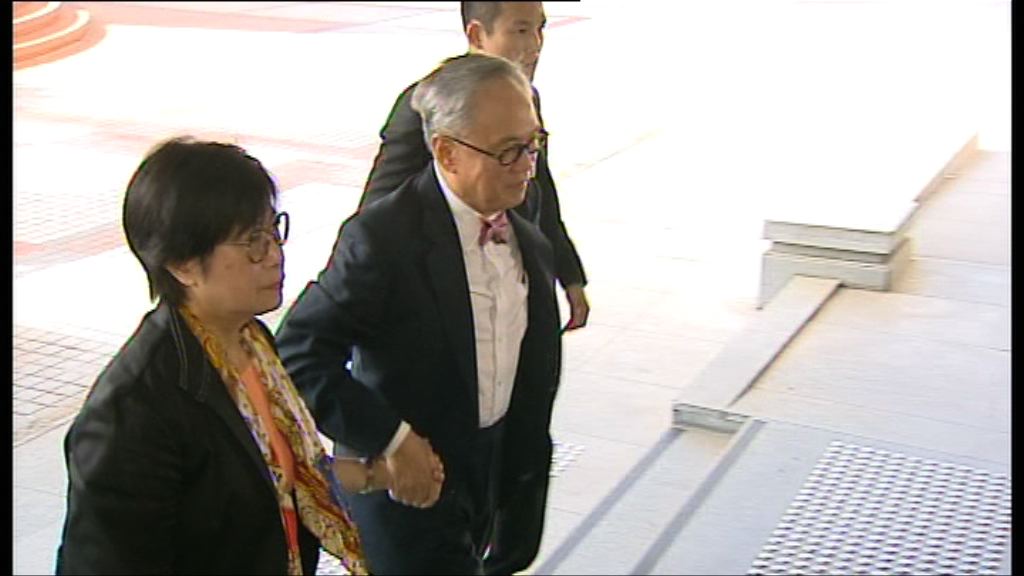 主控官：曾蔭權接受裝修工程是「甜頭」