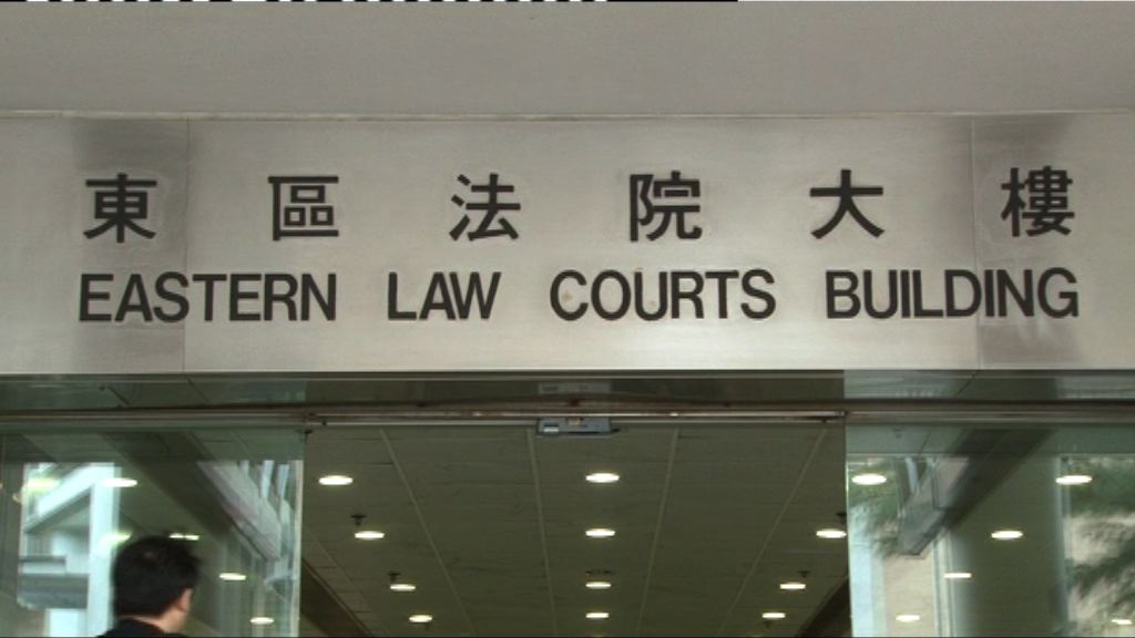 涉刀指嚇法官男子申保釋再被拒