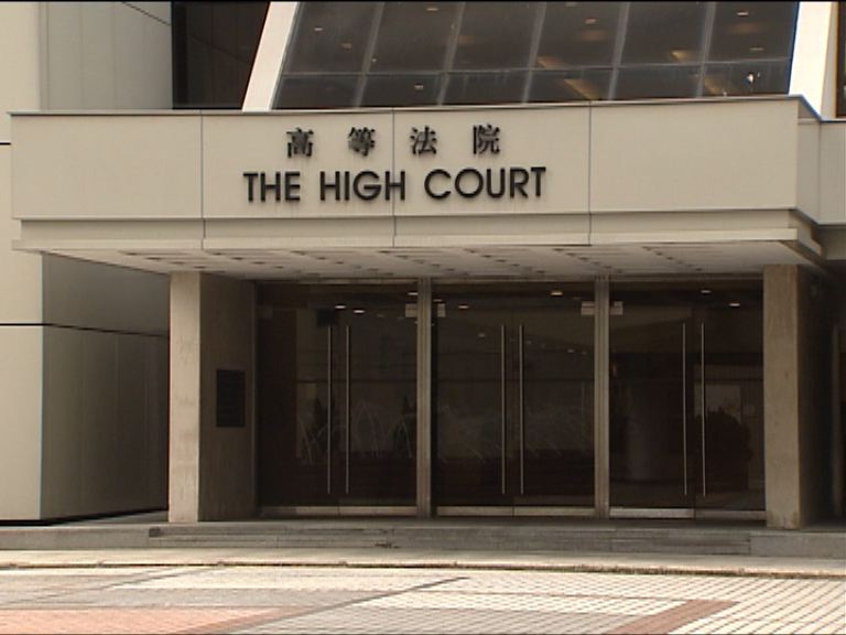 劉進圖遇襲案　辯方指被告暴力下招認