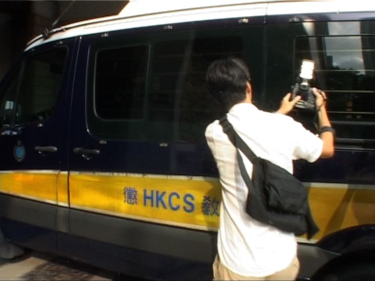 劉進圖案首被告稱警方教落口供