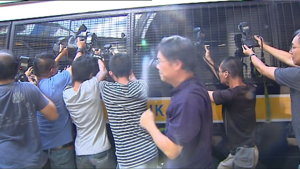 官指刑罰須具阻嚇性　改判衝擊立法會示威者入獄