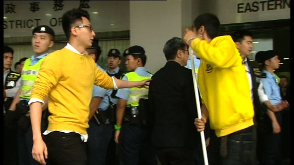 立會擲杯案　黃毓民：因政見不同被誣告