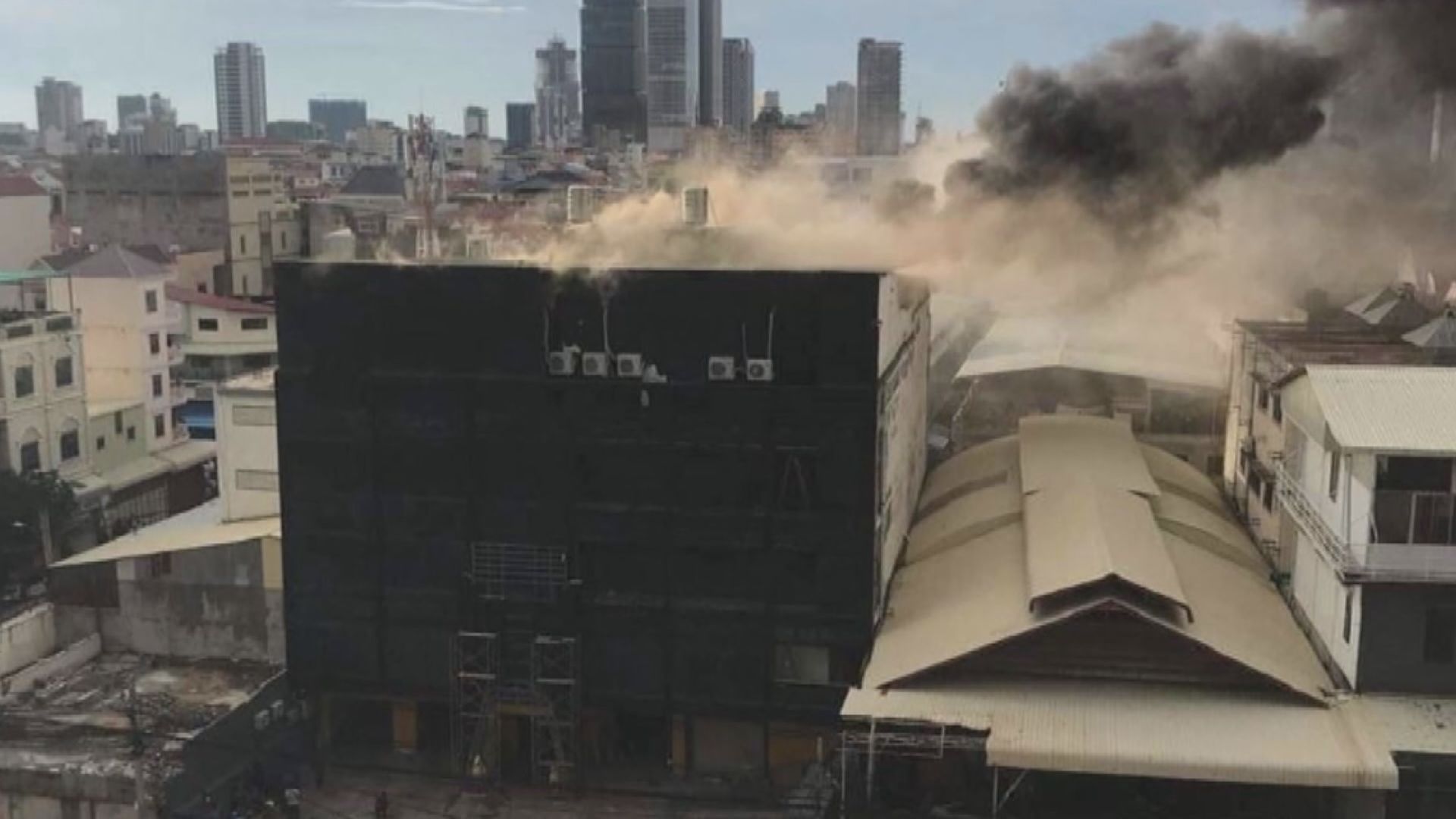 柬埔寨夜店大火八死 據報死者包括一名港人