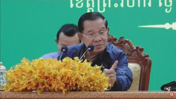 洪森控訴被泰國背叛　威脅曝光他信辱罵泰王內容