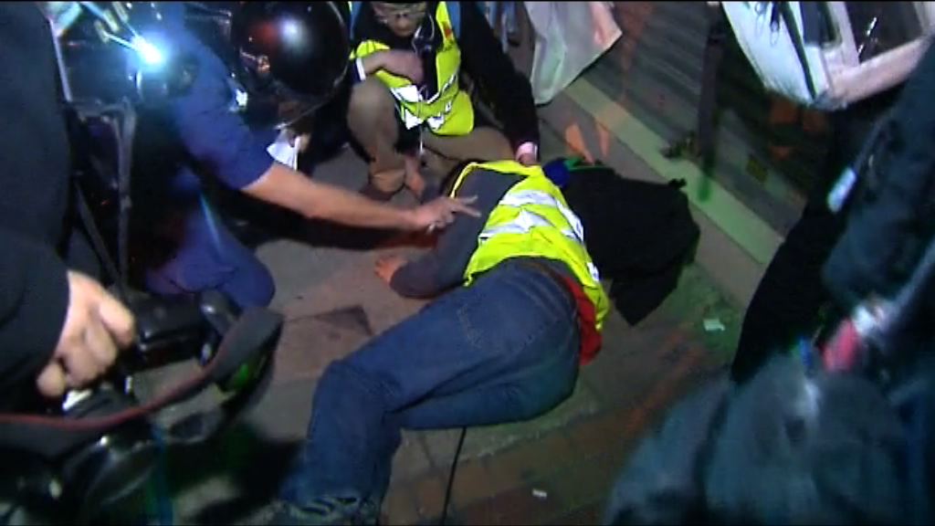 兩電視台攝影師受傷　據報一攝影機損毀