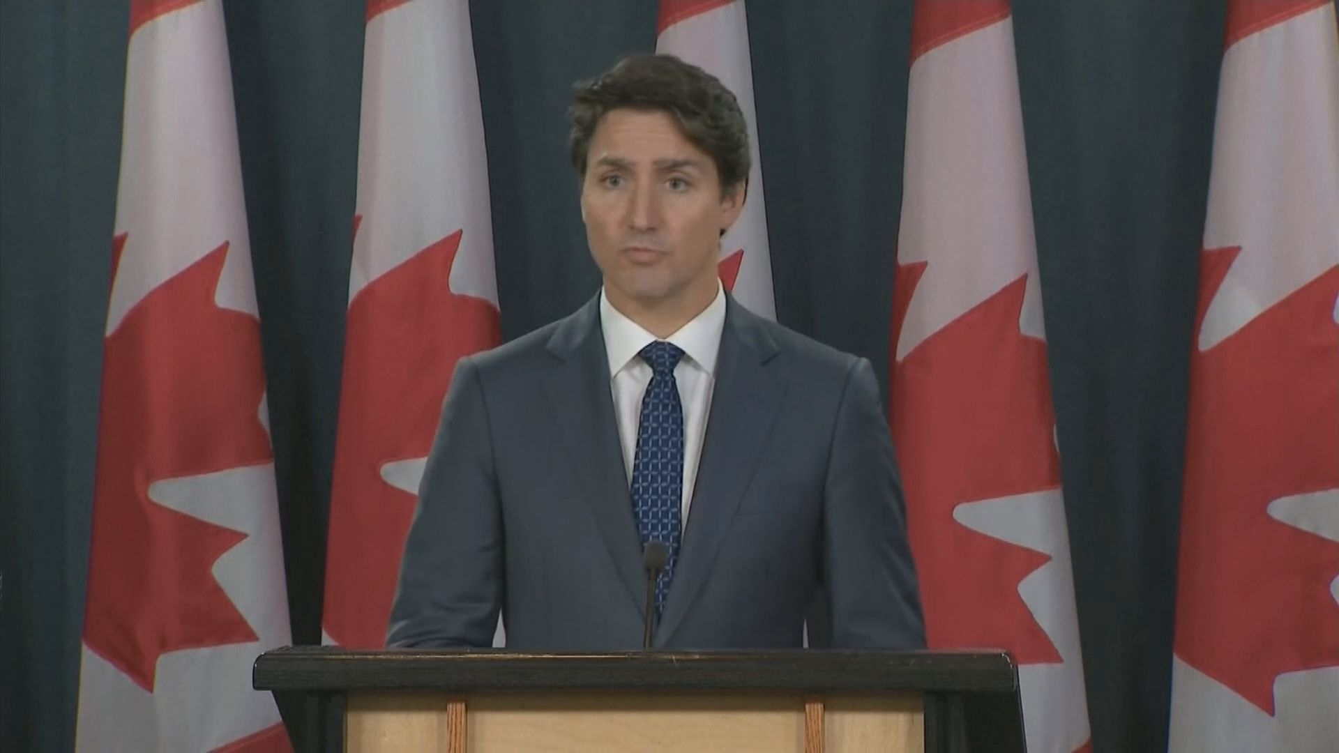 杜魯多在新冠疫情下提前兩年大選被批自私