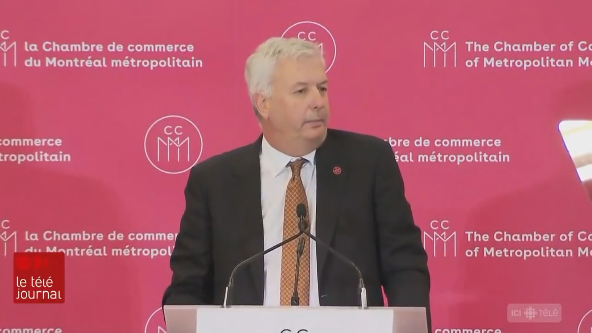 加航行政總裁演說時幾乎沒說法語受抨擊