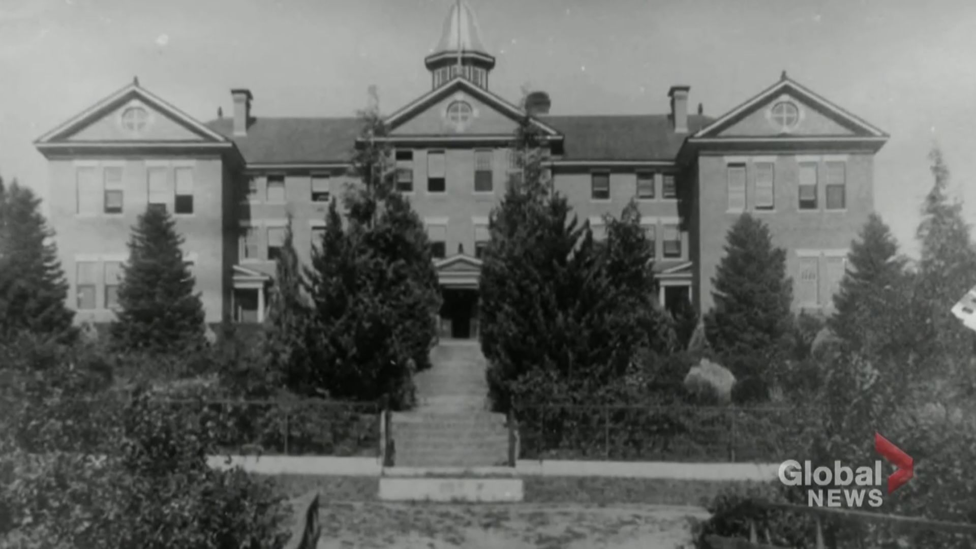 再發現逾百沒標記墳墓　加總理承諾跟原住民合作抗歧視