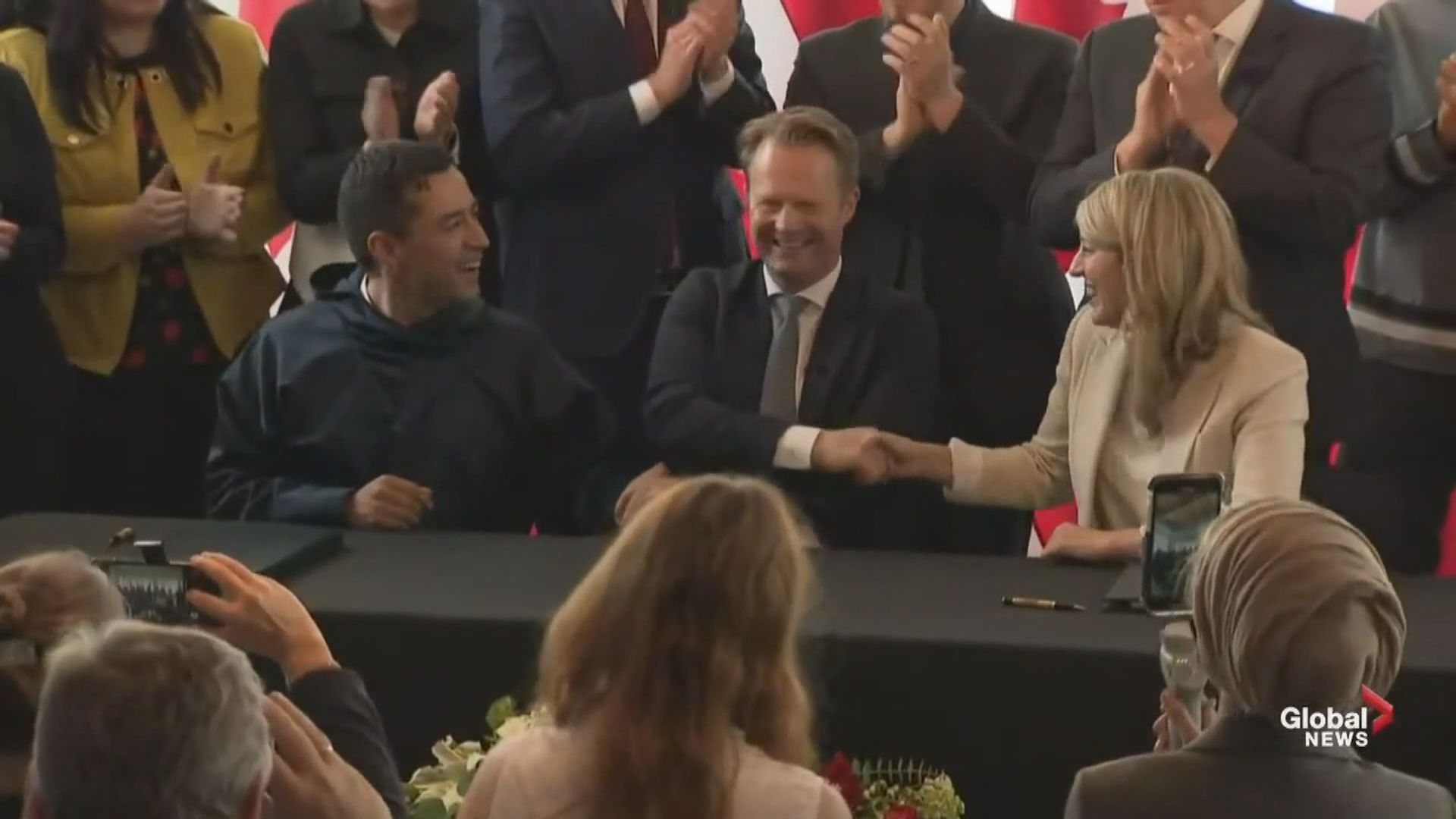 加拿大和丹麥同意瓜分漢斯島　結束「威士忌戰爭」