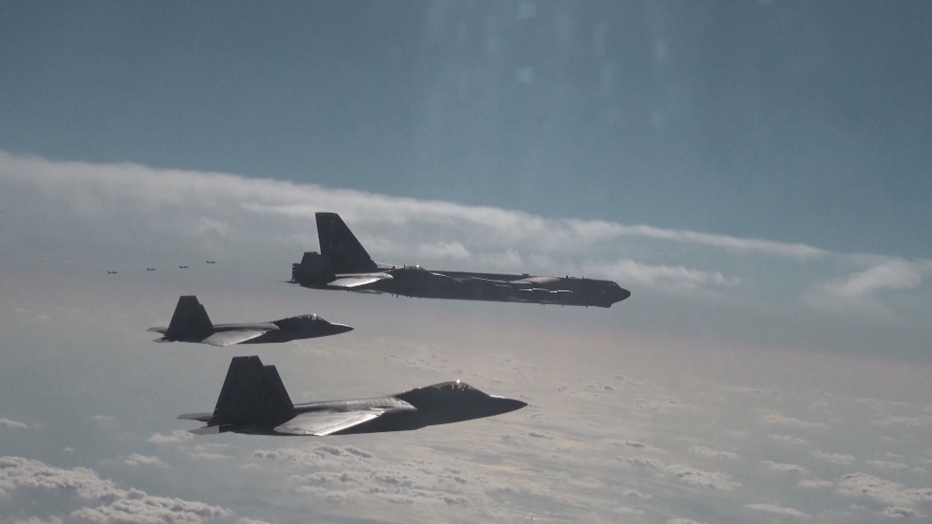 美加戰機升空　於加拿大領空擊落不明飛行物