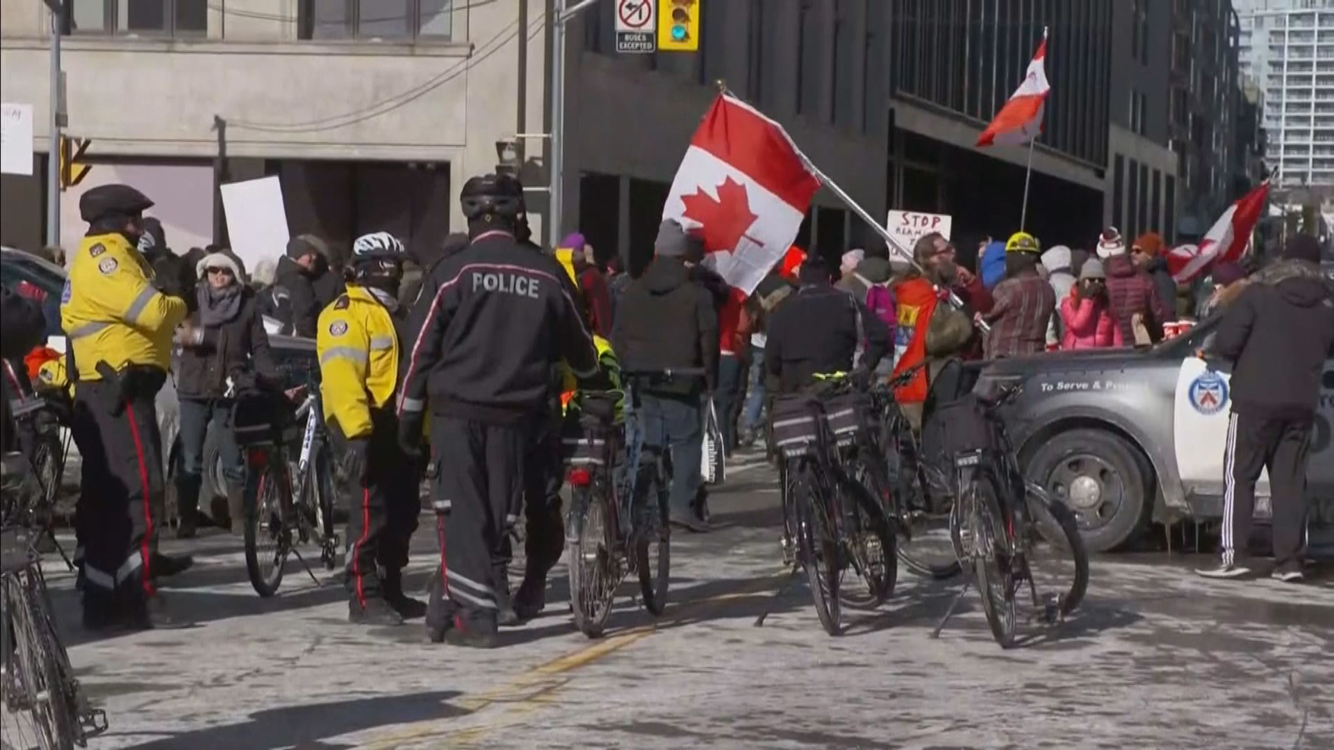 加拿大多地示威　反對強制接種疫苗等措施