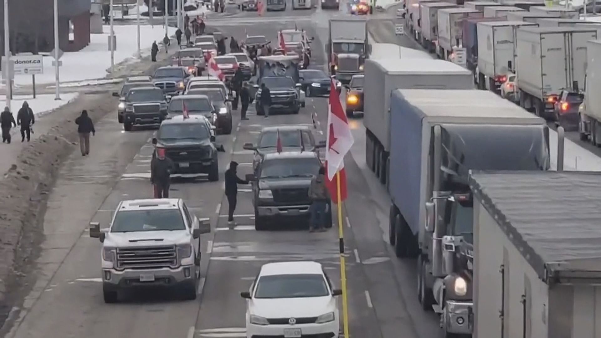 加國反防疫示威持續　多省宣布放寬防疫規定