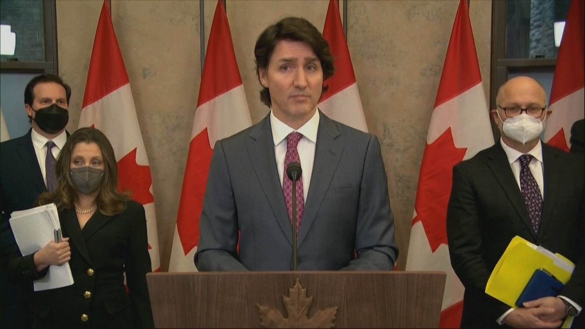 加拿大稱不排除以反制關稅和停供能源回應特朗普加徵關稅威脅