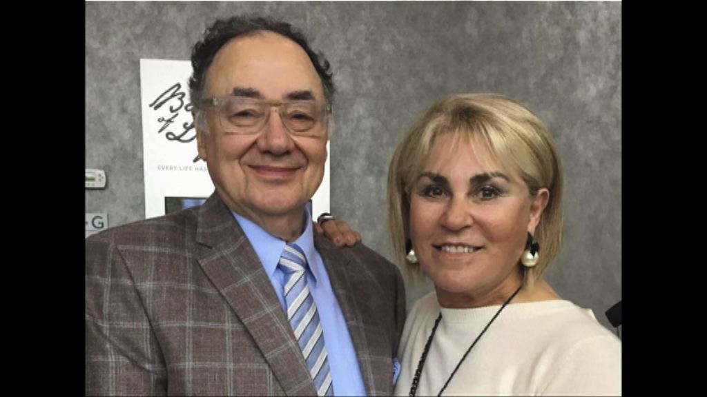 加國藥廠大亨夫婦死亡案列雙重謀殺