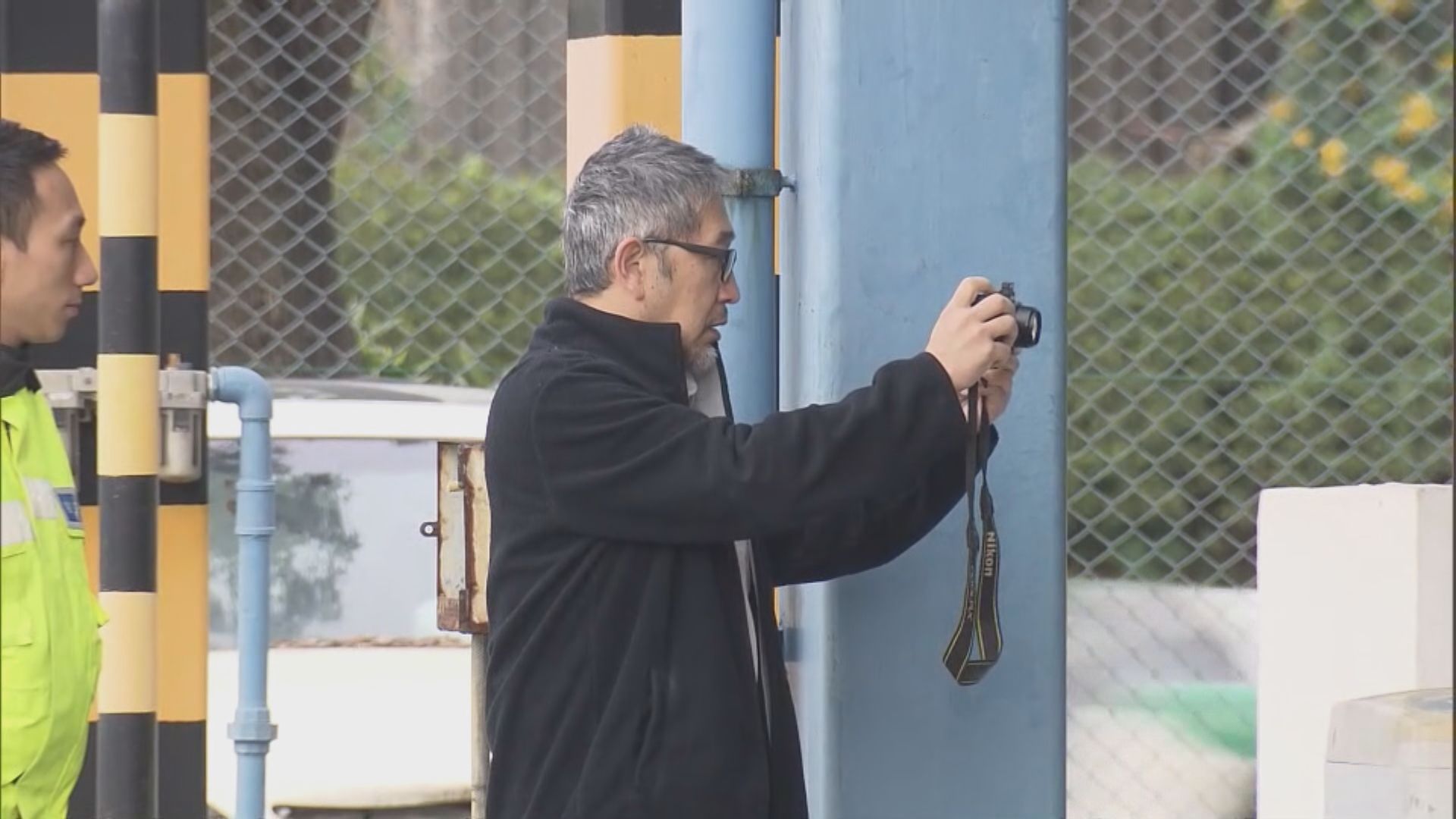 警方檢查北角致命車禍校巴