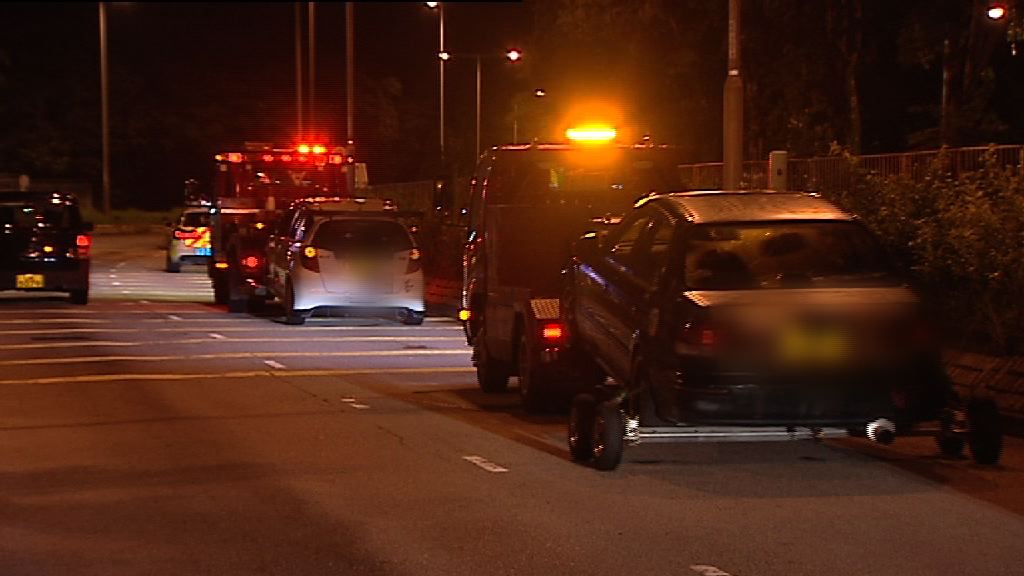 警馬鞍山截七私家車涉非法改裝