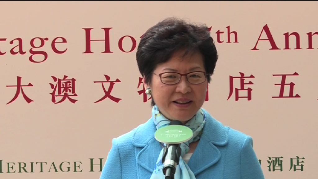 林鄭冀新管治風格重現鄰里互助精神