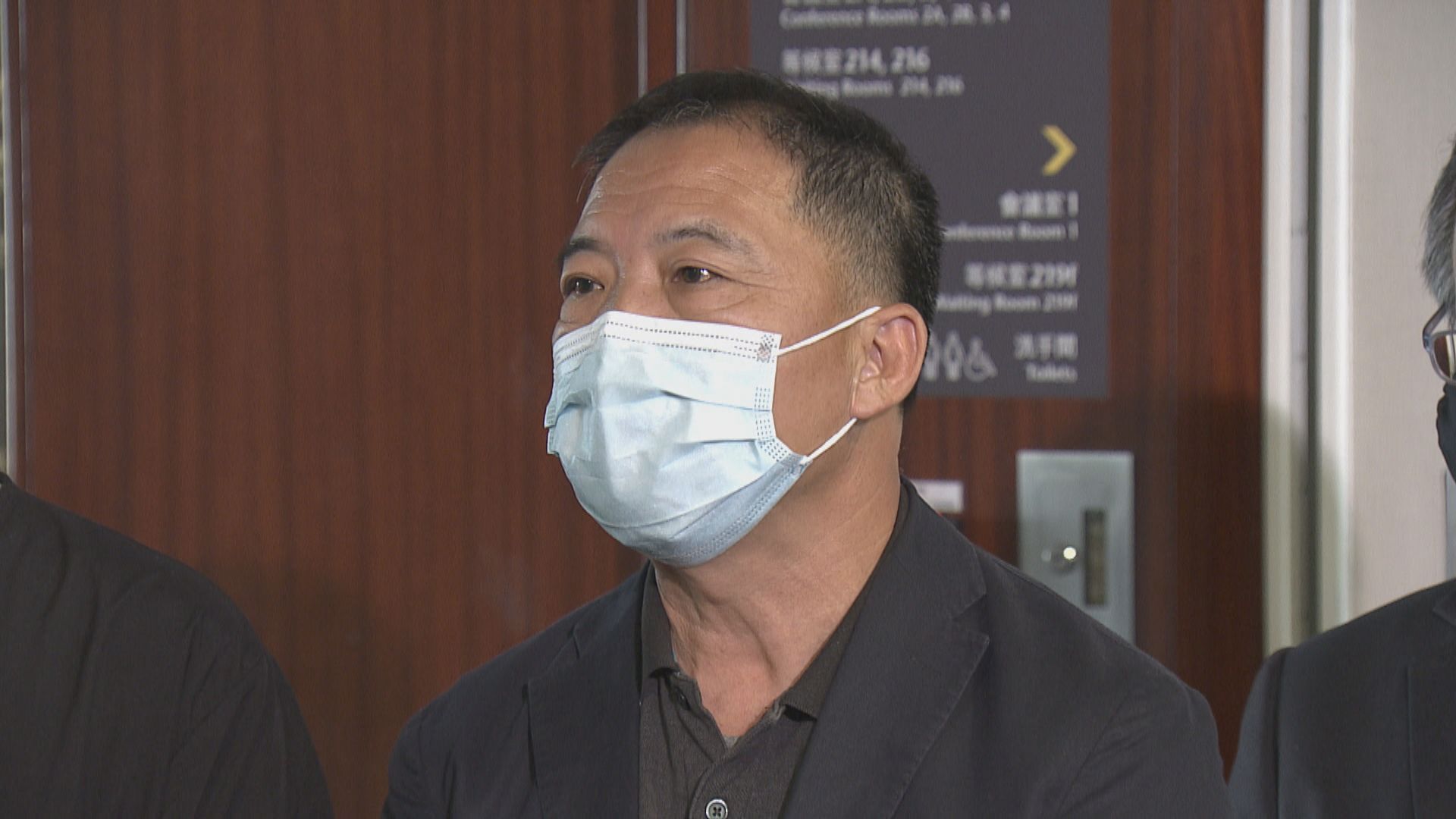 【施政報告押後】民主派不信林鄭解釋　批不顧港人困難