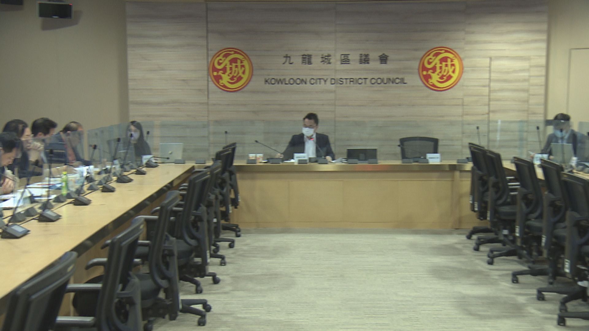 李家超：來屆區議會將保留一定選舉成分　由多種方式產生