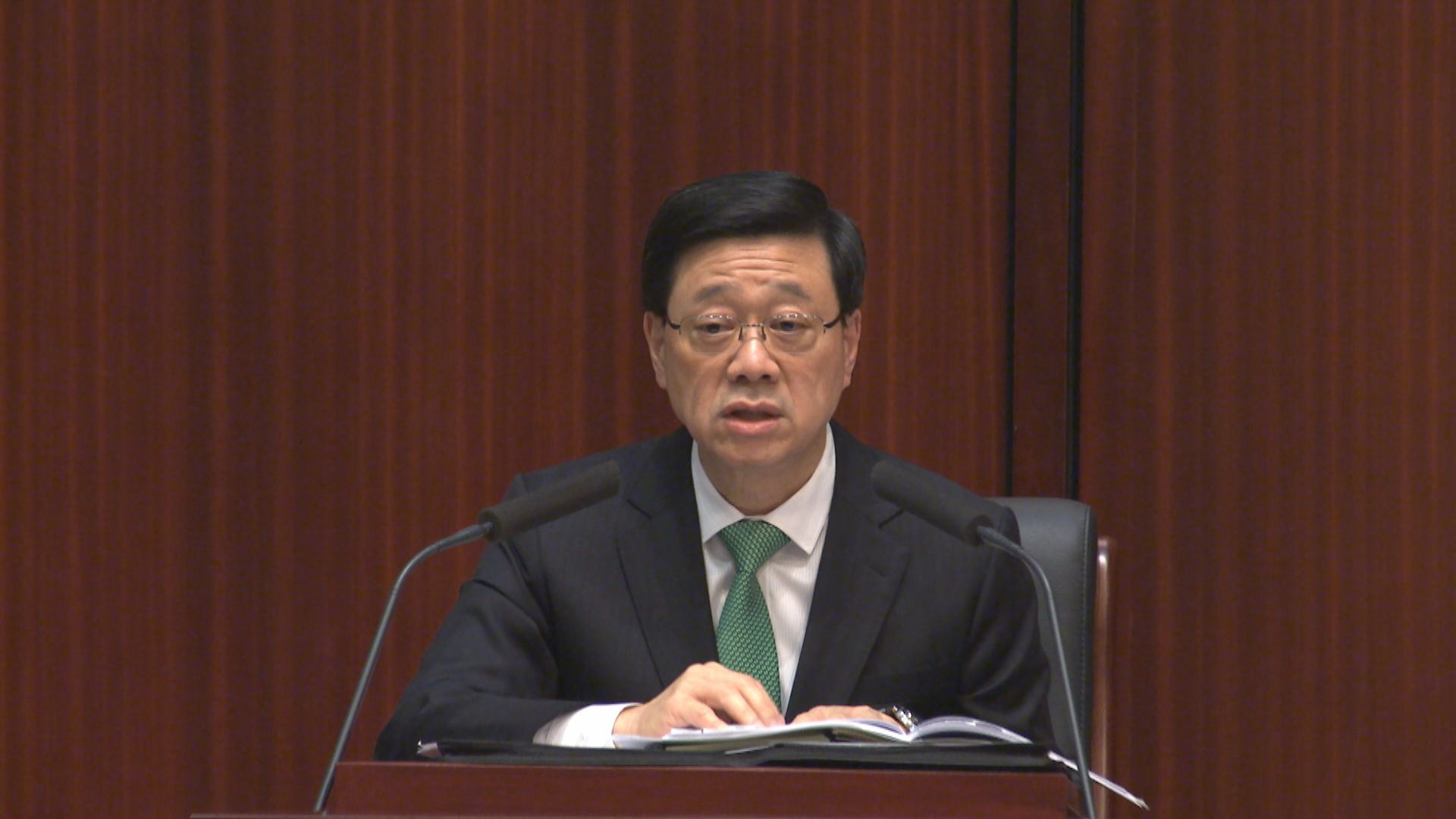 議員憂社會現信心危機 李家超：不應妄自菲薄