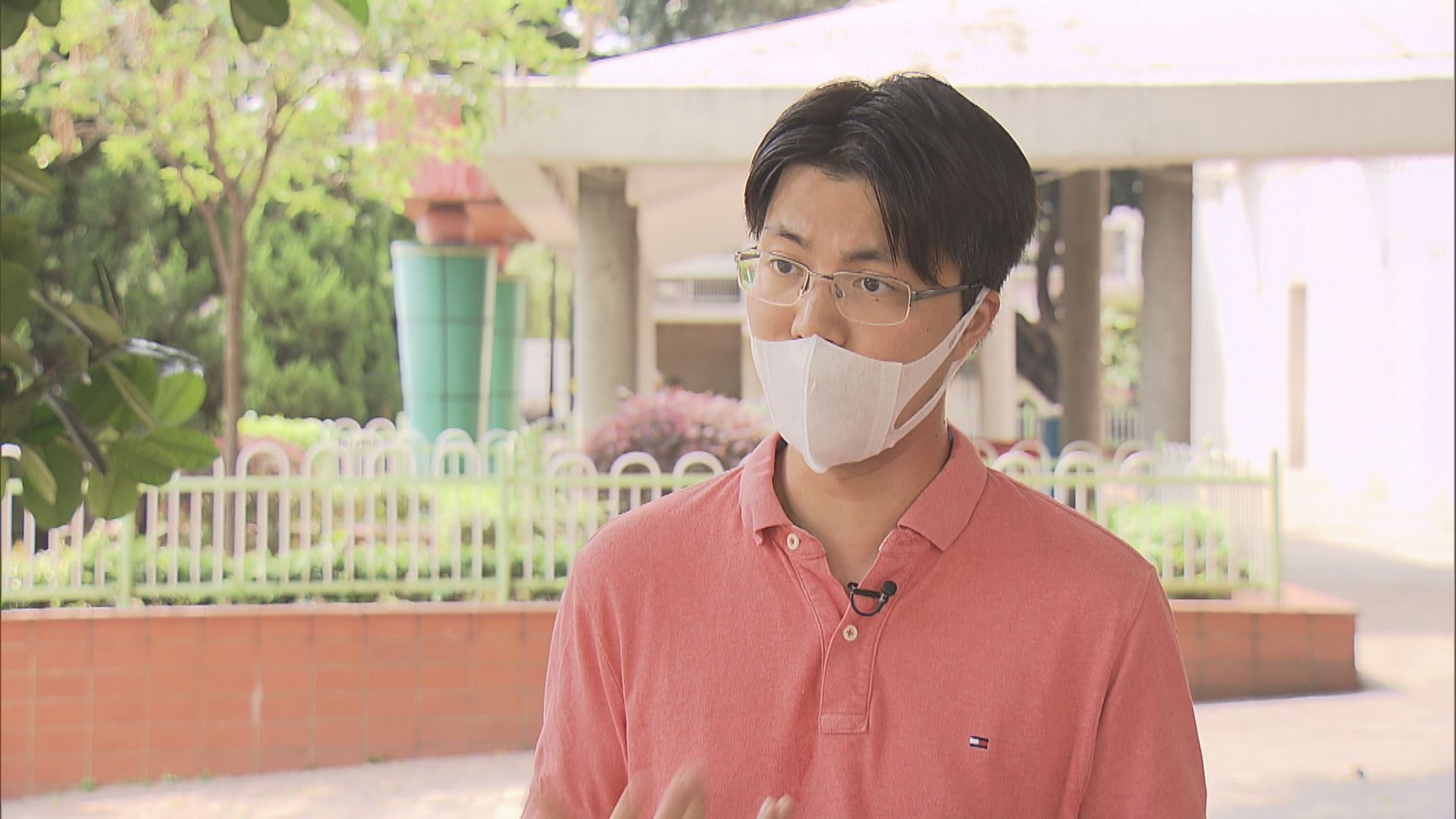 通識教師：教材已有多重把關　不認同是無掩雞籠