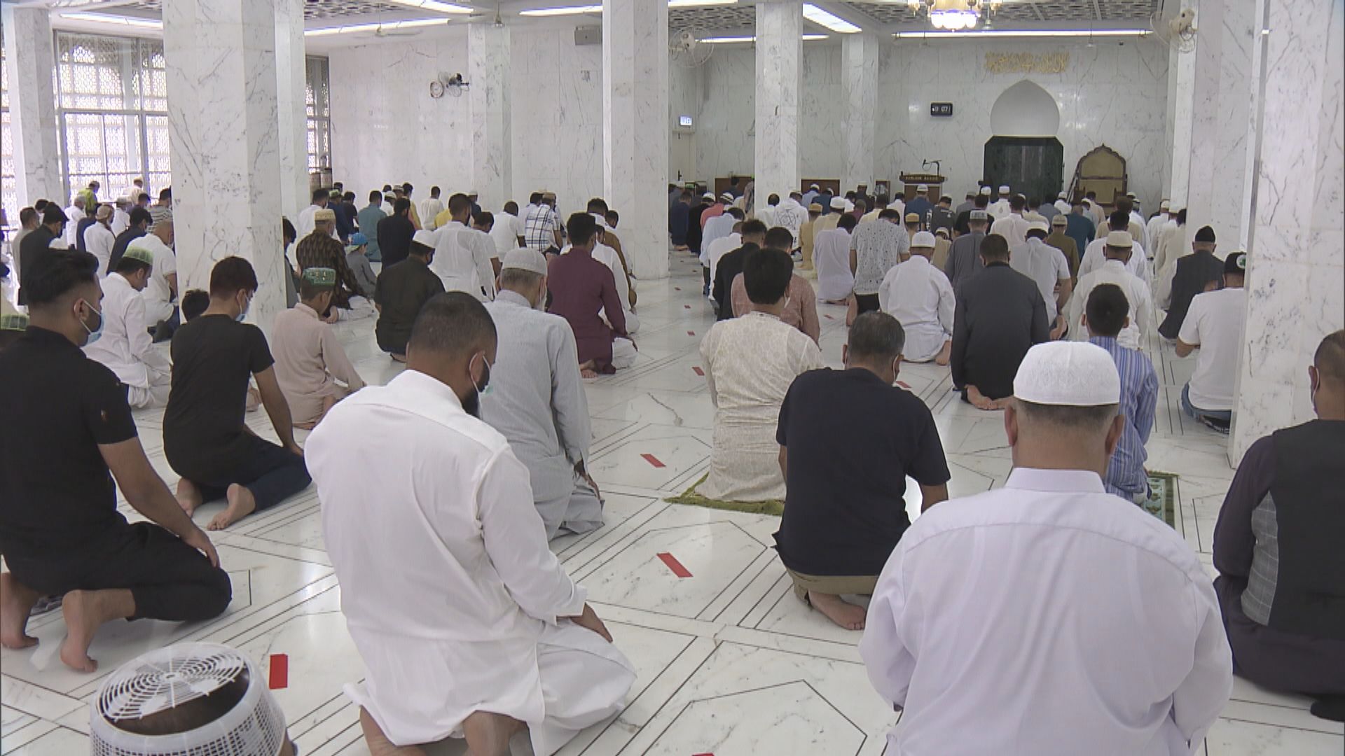 宗教活動及隊際運動放寬　四人限聚令維持