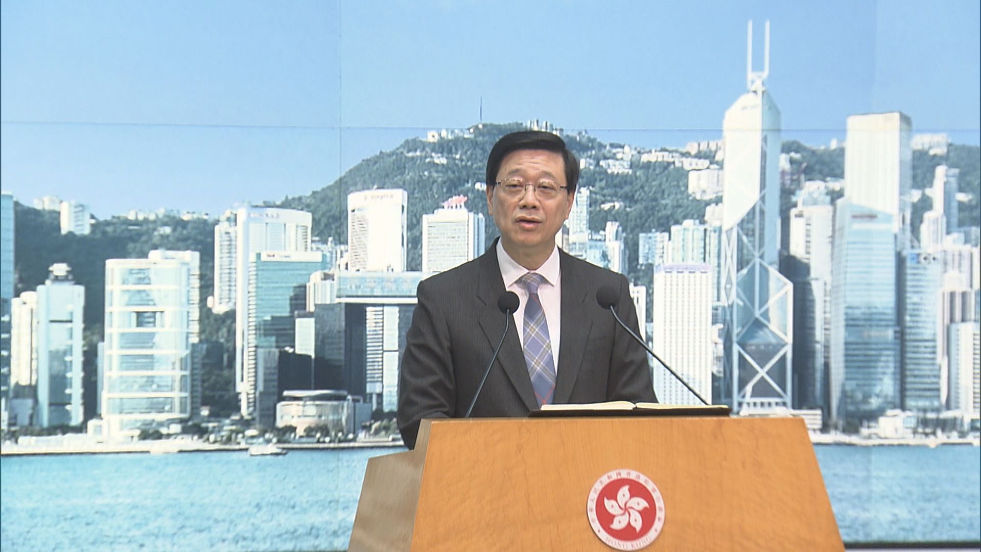 夜繽紛入場人次達十萬 李家超稱已達預期效果