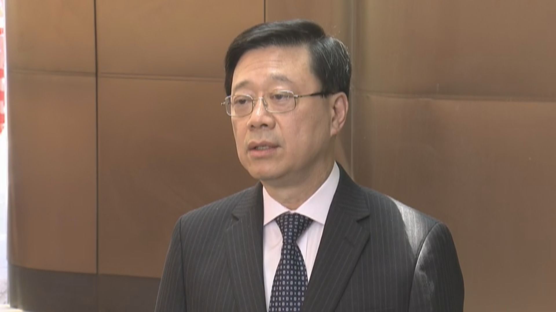 李家超稱哥爾夫球會司法覆核不影響粉嶺高球場收地