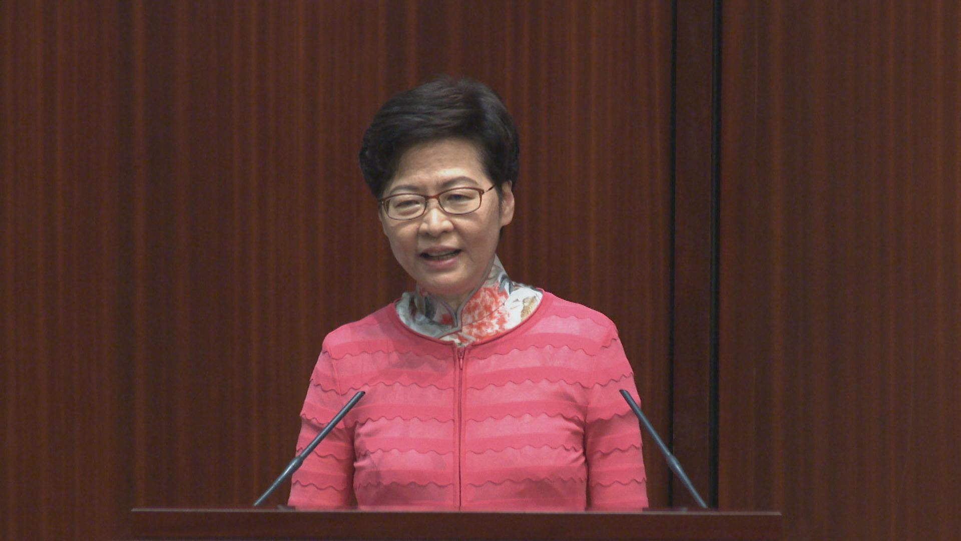 林鄭︰研訂「侮辱罪」考慮是否局限公職人員